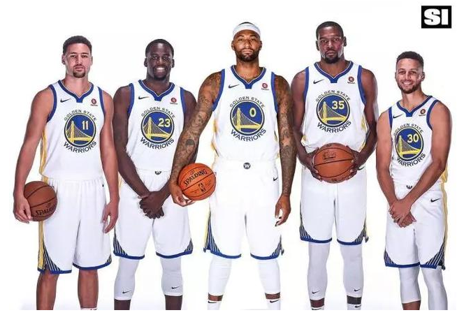 体现了她对 体现了她对